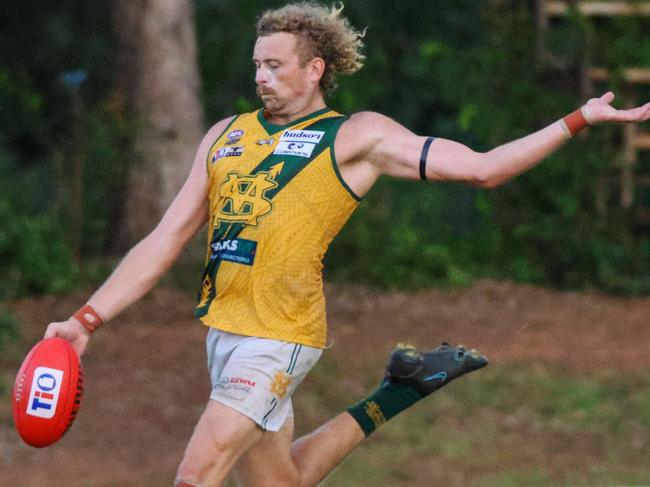 Jackson Calder kicking for St Mary's in the 2022-23 NTFL season. Picture: Celina Whan / AFLNT Media