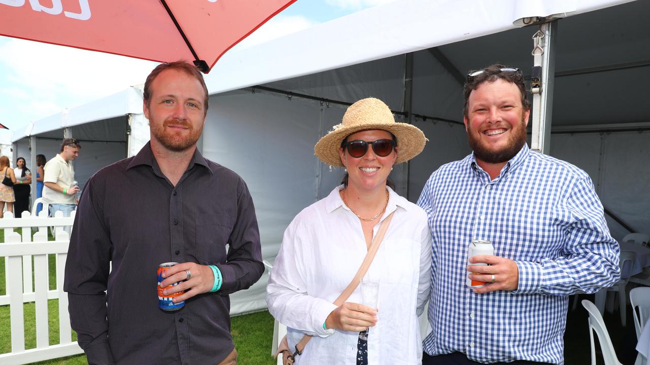 Tim Wallace-Smith with Rebecca and Steve Lidgerwood. Picture: Alison Wynd