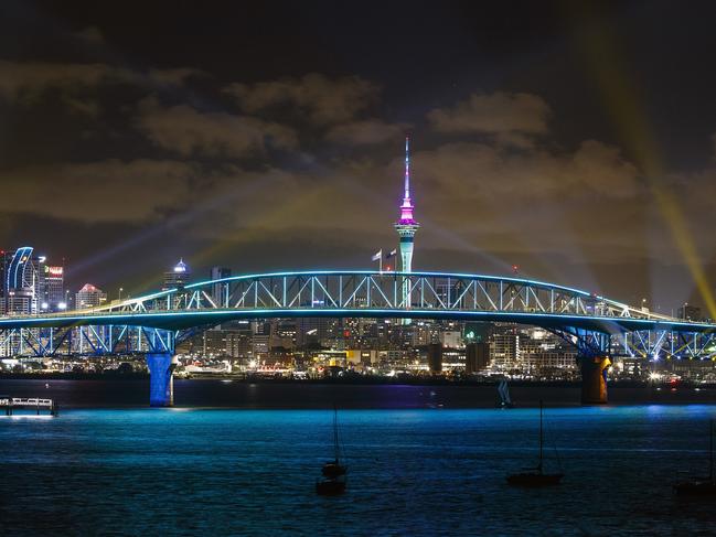 The light show named 'Auckland Is Calling' replaced the normal fireworks due to Covid restrictions but signified a welcome to New Zealand for domestic visitors and eventually the world. Picture: Dave Rowland/Getty Images.