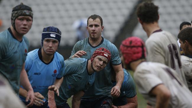 NSW players ready for a lineout.