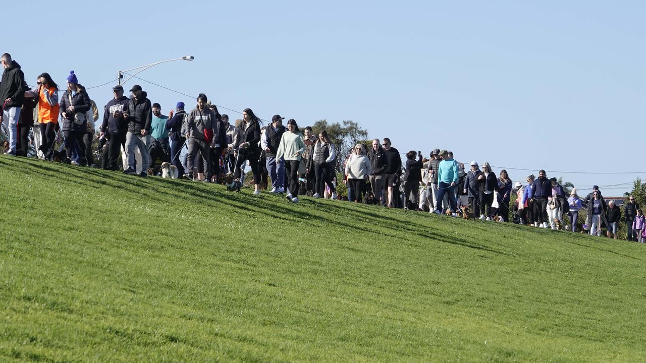 Thousands of people joined the world record attempt. Picture: NCA NewsWire / Valeriu Campan