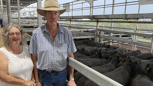 Ruth and Michael McCormack from the Tallangatta Valley offered 378kg steers at Wodonga today, . Picture: Fiona Myers