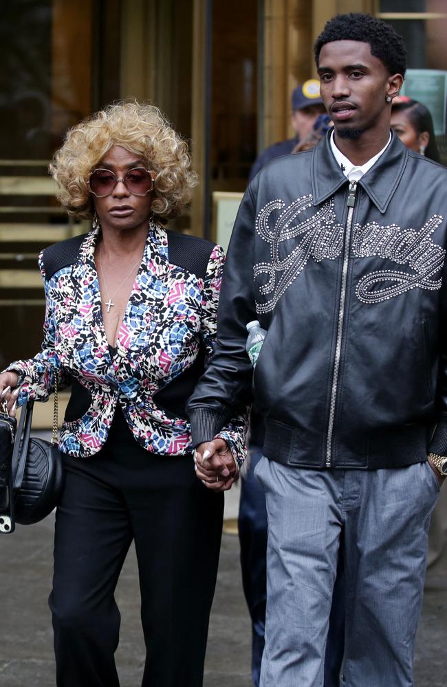 Janice Combs (L), mother of Sean 