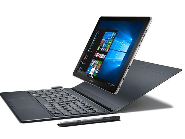 The keyboard and S-Pen are included.