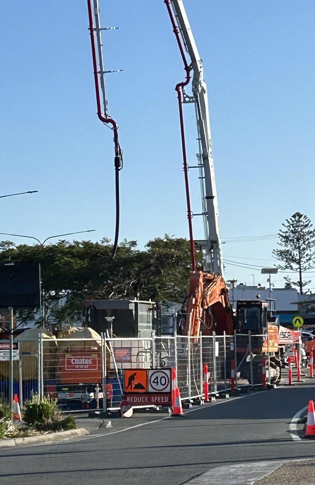 Scott Imlach shares photos of Light Rail construction taking all the car parks in Nobby Beach