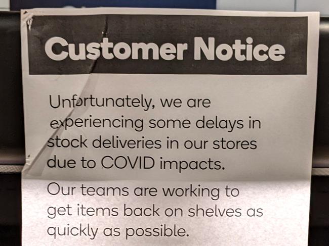 Covid-19  - Woolworths at the Brisbane Race Club shopping centre is starting to runout of certain items on the shelves. Ascot Thursday 6th January 2022 Picture David Clark