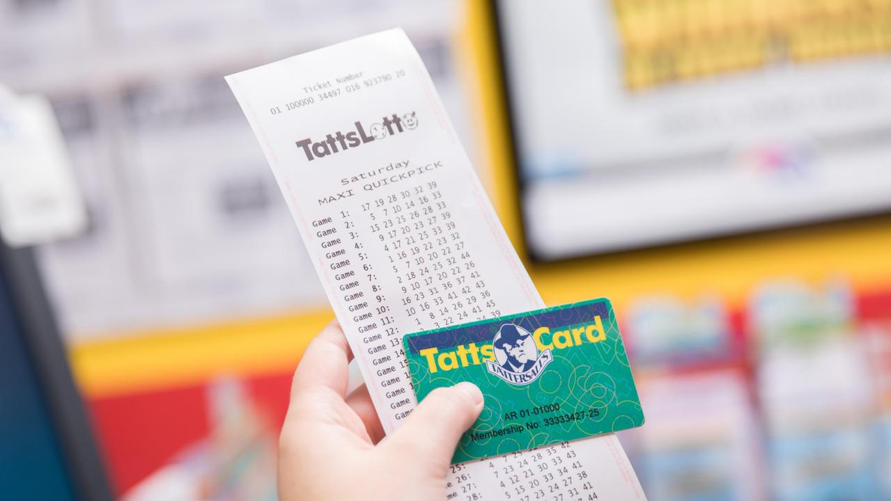 Knox woman wins almost 1 million in TattsLotto ticket from