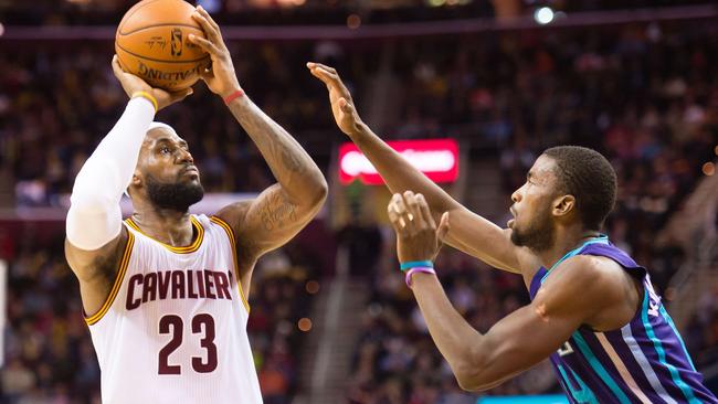 LeBron James was toying with Charlotte in his team’s latest impressive win.