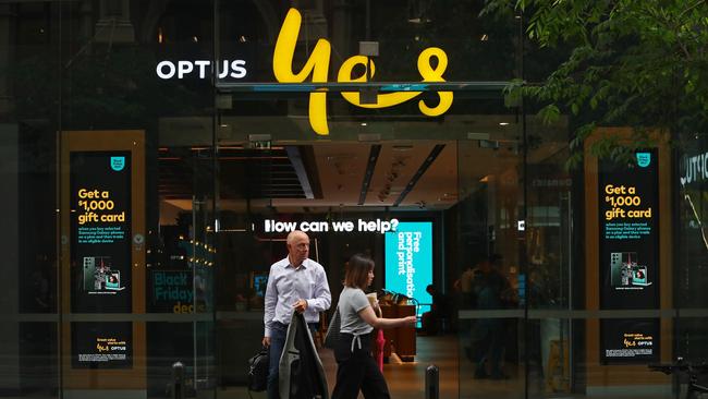 The outage, on November 8 last year, left more than 10 million Optus customers unable to make calls, send text messages, access the ­internet or reach emergency ­services. Picture: Getty Images