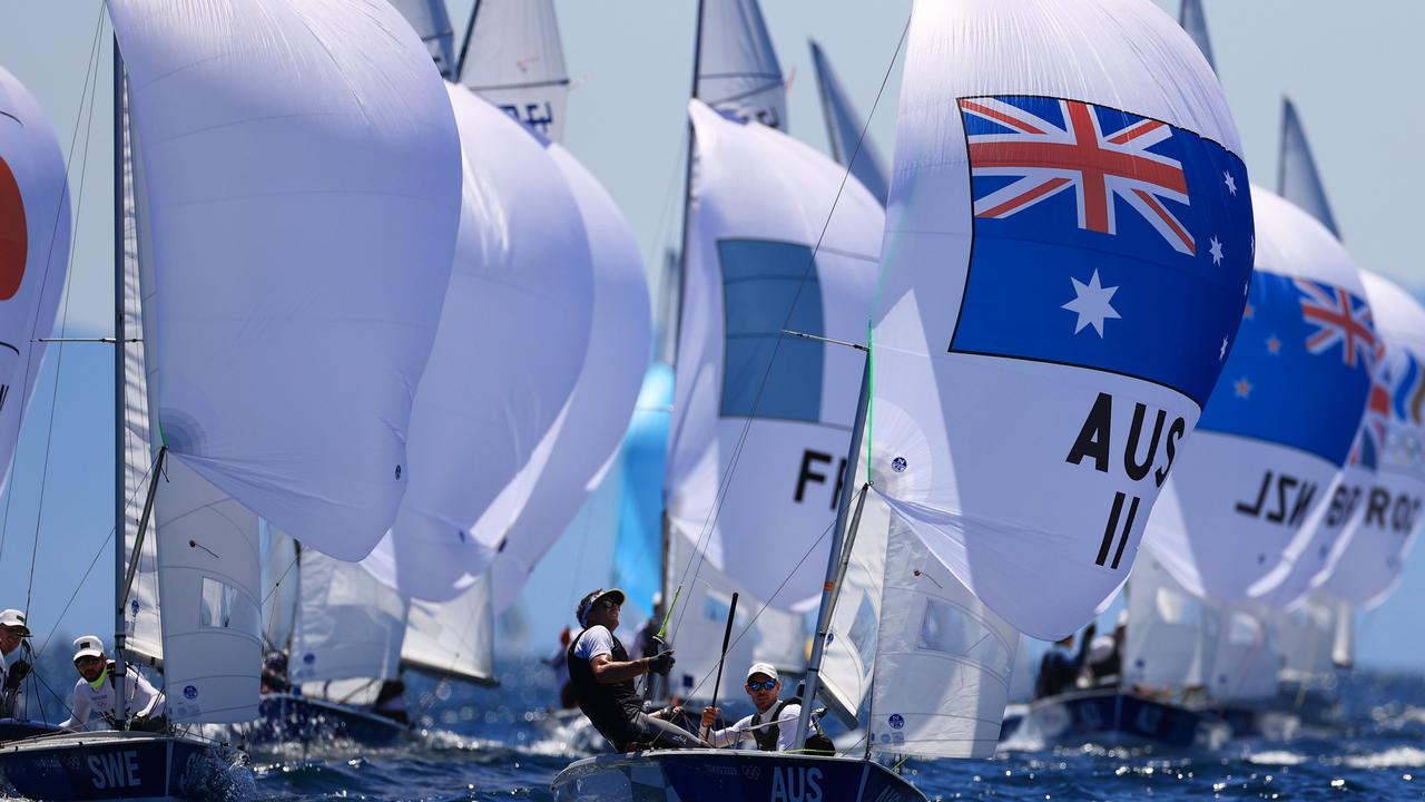 Tokyo Olympics Australian sailors unite with New Zealand in search for