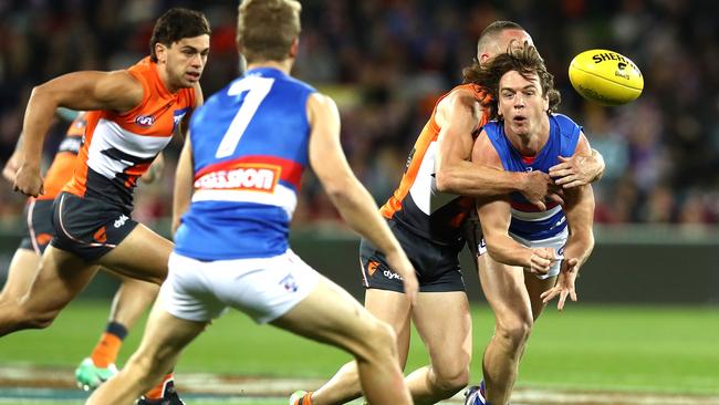 The Giants and Bulldogs fight it out in Canberra.