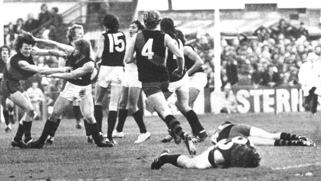 That wasn’t the only brawl at the ground. Essendon and Carlton come to blows in 1975.