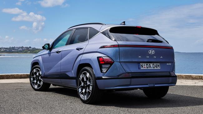 ‘Based on the numbers alone, the new Kona Electric is also better to drive.’