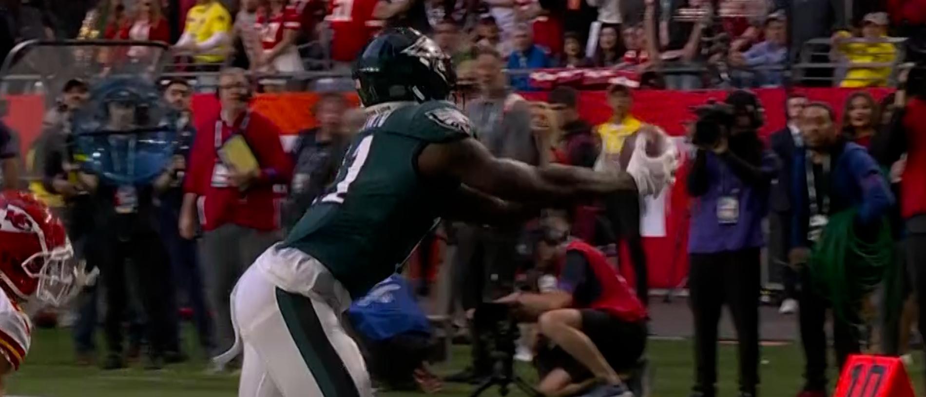 Eagles' A.J. Brown scores eerily similar touchdown to Super Bowl