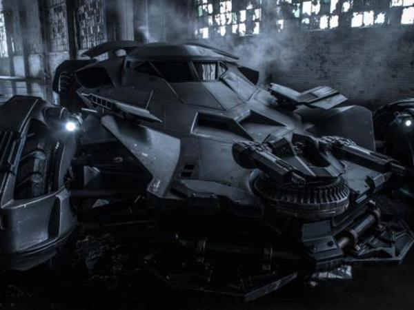 Fans divided over first look at new Batmobile