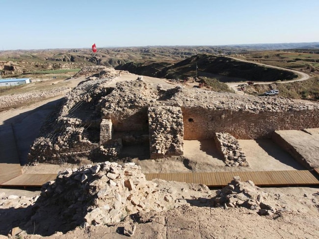 Excavation work at the ruined walls of the 4300-year-old city of Shimao, in northern China. Picture: Antiquity