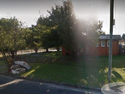 The house at Grafton Ave, Woy Woy, where officers from Strike Force Raptor conducted a search and arrested three men inside. Picture: Google