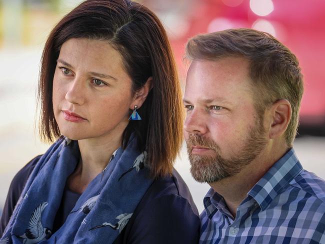 NEWS ADV. MEDIA CONFERENCEParents Annabelle and David Oates speak out about their daughters long wait before treatment of her appendix ruptured in front of the WomenÃ¢â¬â¢s and ChildrenÃ¢â¬â¢sHospital.0419852622Image/Russell Millard