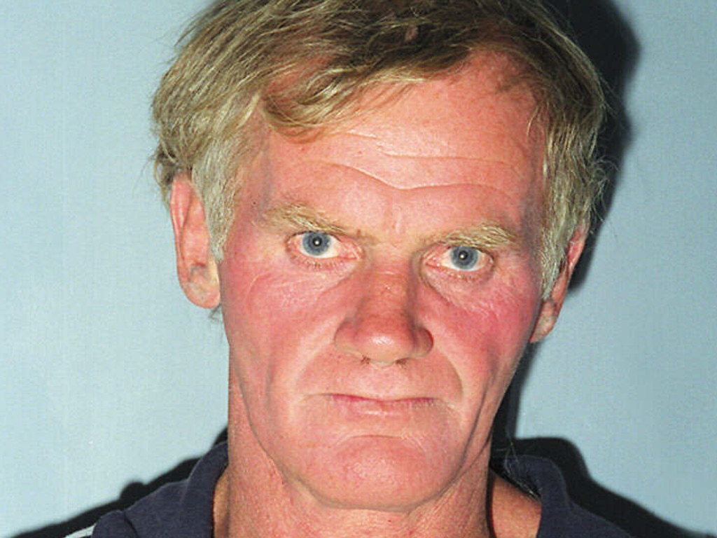 Leonard John Fraser murderer of Rockhampton schoolgirl Keyra Steinhardt. headshot crime qld murder - Fraser was charged in /2003 with the murders of Julie Dawn Elder (Turner), Beverley Doreen Leggo, Sylvia Marie Benedetti and Natasha Ann Ryan in Rockhampton between Dec 1998 & Apr 1999. - Natasha missing since Aug 1998 was found 10 Apr 2003 hiding at her /boyfriend's /house. - Fraser died 01/1/07 he was 55