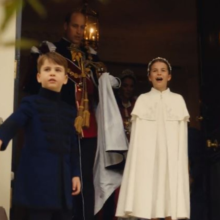 William, Louis and Charlotte leave home.