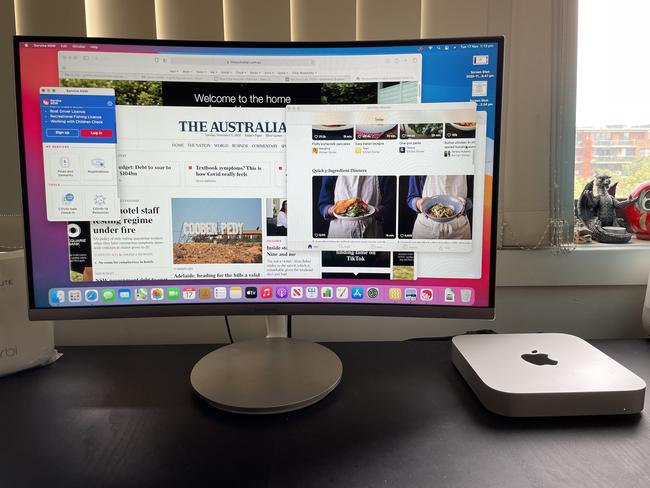 Apple Mac mini desktop computer with its new M1 chip.