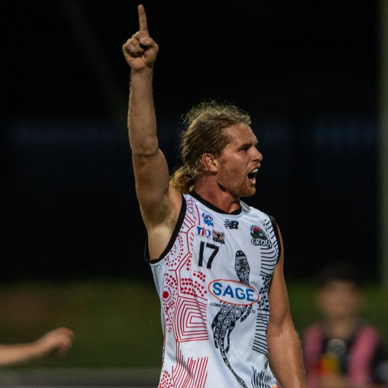 Jed Anderson for Southern Districts against Waratah in the opening round of the 2024-25 NTFL season. Picture: Pema Tamang Pakhrin