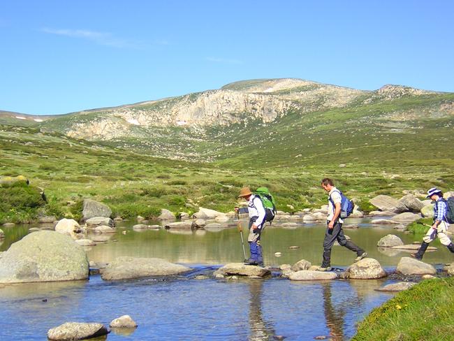 The Snowy River starts at Mount Kosciuszko at 2200m and flows for 352km through NSW and Victoria to Bass Strait.