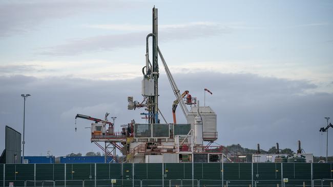 A gas fracking rig in Blackpool, England – the government has been asked to ban the operations in South Australia’s South-East. Picture: Christopher Furlong/Getty Images