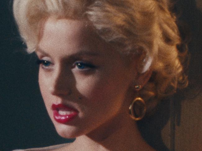 Blonde. Ana de Armas as Marilyn Monroe. Cr. Netflix © 2022