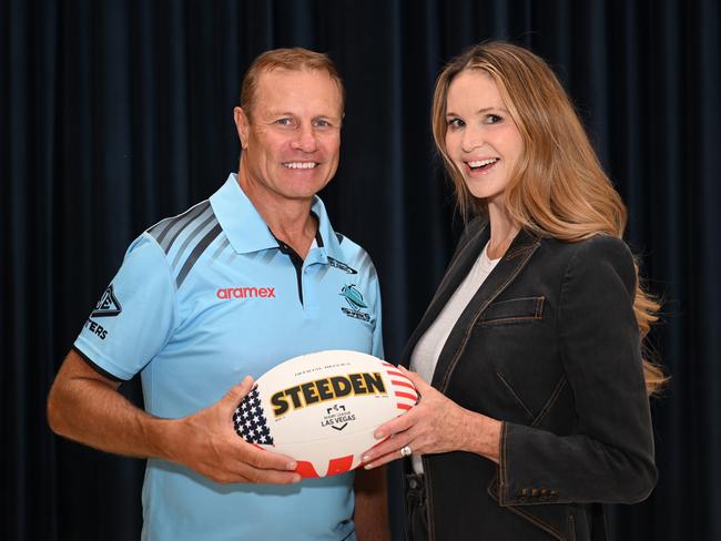 Cronulla Sharks legend Andrew Ettingshausen and Elle Macpherson have reunited in Las Vegas, 32 years after their last iconic photo together. Picture: Supplied.