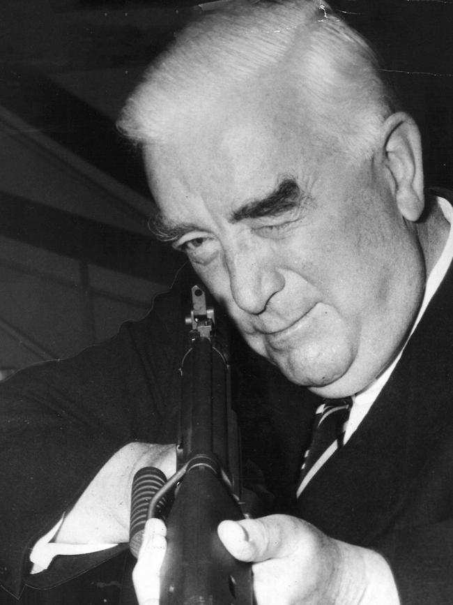 Robert Menzies had to deal with changes in editorial support at the Fairfax-owned The Sydney Morning Herald in the 1960s.