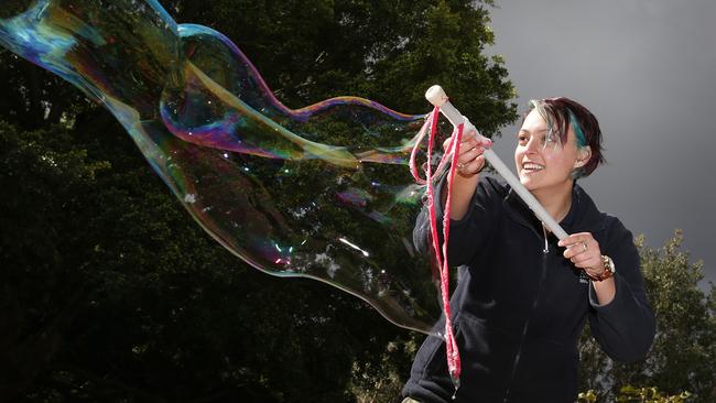 Holly Kershaw at The science in the Swamp event in Centennial Park as part of National science Week.