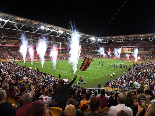 General view as players run out for the Round 9 NRL match between the Manly Sea Eagles and the Brisbane Broncos at Suncorp Stadium in Brisbane, Friday, May 10, 2019.  (AAP Image/Dave Hunt) NO ARCHIVING, EDITORIAL USE ONLY