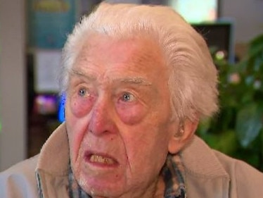 The 86-year-old grandfather Douglas Arthur had his wallet stolen out of his back pocket on August third. The incident was captured on CCTV at the Glenroy RSL. Picture: 9 News