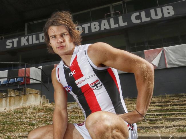 New St Kilda recruit Nathan Freeman at Moorabin Oval, Melbourne. 26th November 2015. Picture: Colleen Petch.
