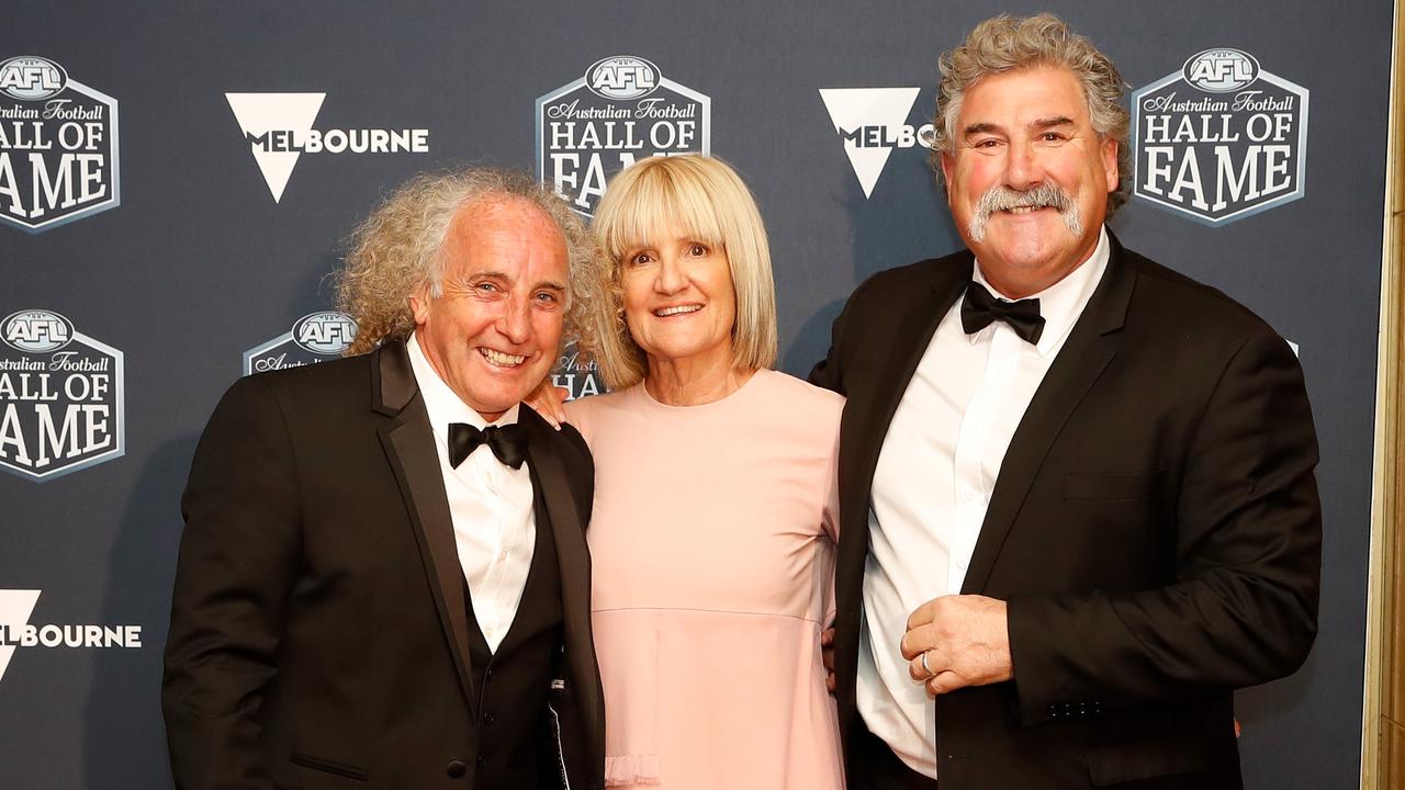 John and Leanne Platten alongside his former teammate Robert DiPierdomenico at the 2019 Australian Football Hall of Fame Dinner. (Photo: Michael Willson/AFL Photos)