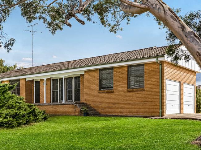 Houses in Kellyville are great buying for keen investors.