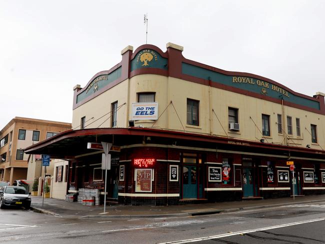 The hotel still has the distinct look it did decades ago. 