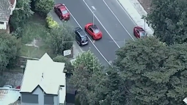 Wild car chase caught on video