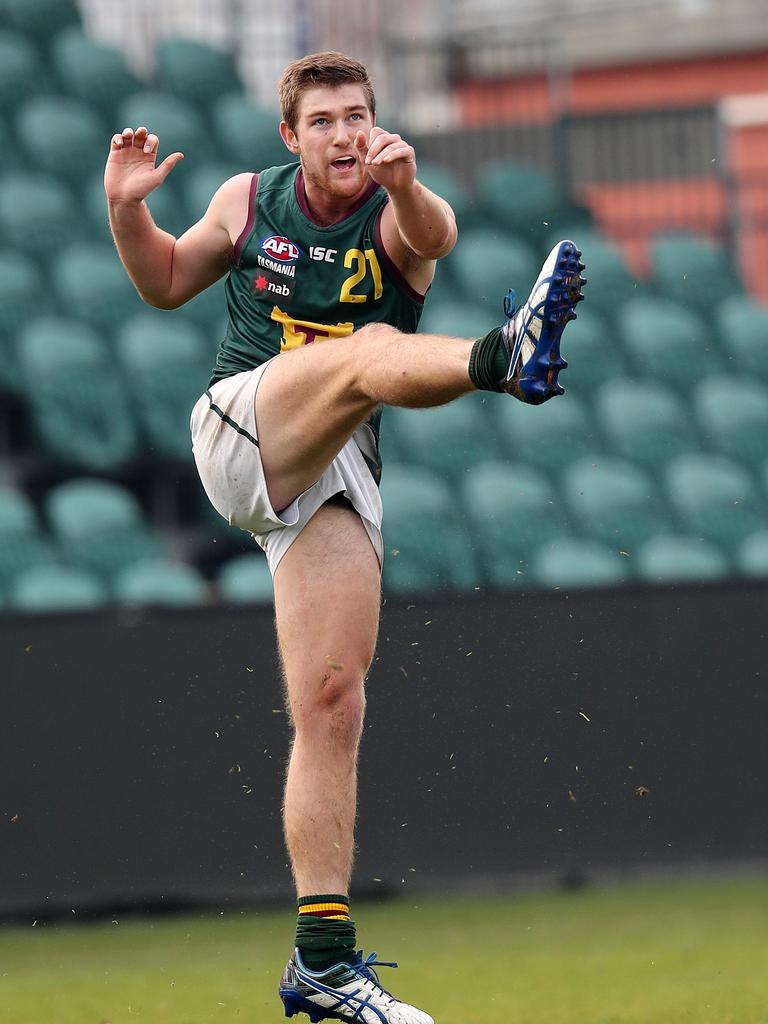 NAB League, Tasmanian Devils Lachlan Gadomski during the game against the Murray Bushrangers at UTAS Stadium. PICTURE CHRIS KIDD