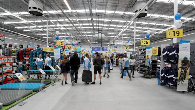 Decathlon sold 400 basketball rings and backboards, as well as nearly 300 inflatable pools that did not carry mandatory warnings.