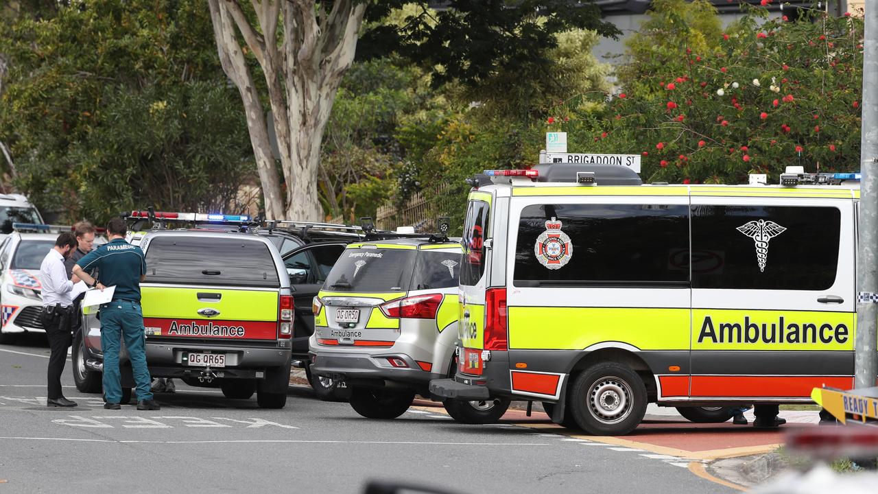 Police attend the scene of a stabbing at Carindale near the Goodlife Health Club. Picture: Nigel Hallett