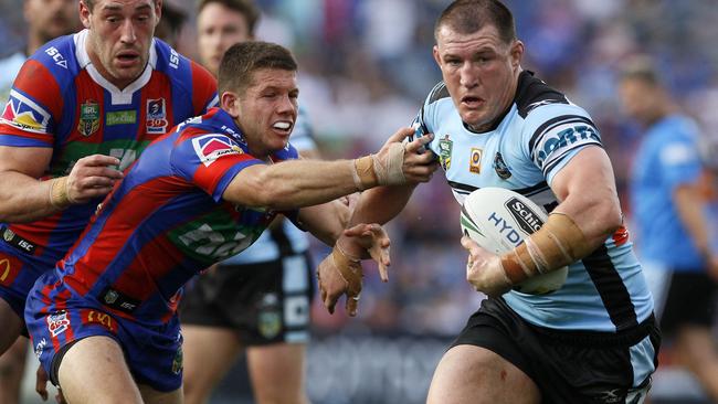 Even at 36, Gallen is still pushing himself every week. (AAP Image/Darren Pateman)