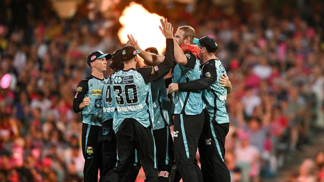 Brisbane Heats celebrates wicket of Sydney Sixers' Moises Henriques during the BBL final. Picture: Izhar Khan/ AFP.