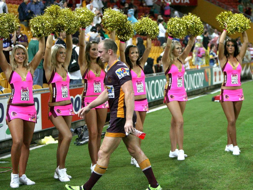 Brisbane Broncos Dance Squad: Balancing careers and cheerleading