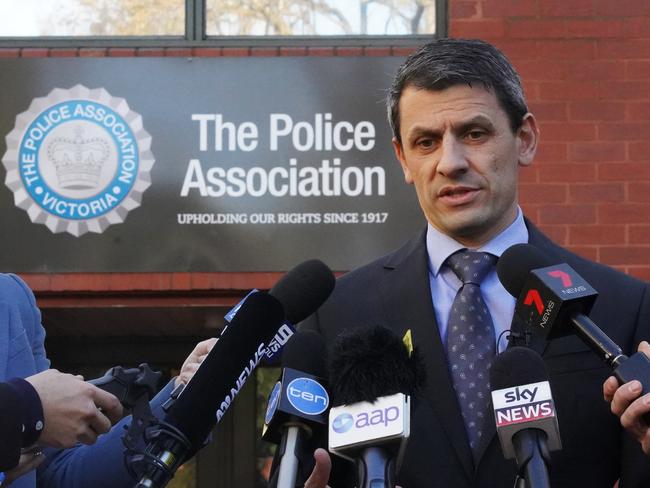 Police Association Secretary Wayne Gatt wants the State Government to make changes to WorkCover so police with mental health problems can get help quicker.