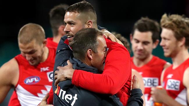 Alastair Clarkson and Lance Franklin share a hug after a Hawthorn-Sydney game. Picture: Phil Hillyard.