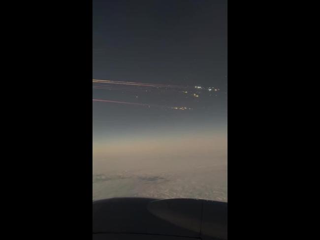 ‘Front row’: Insane sight out of plane window