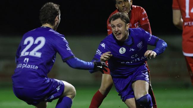 MELBOURNE, AUSTRALIA - SEPTEMBER 11: Jordon Lampard of South Melbourne celebrates scoring a goal during the 2024 Australia Cup Quarter Final match between Hume City FC and South Melbourne FC at Hume City Stadium on September 11, 2024 in Melbourne, Australia. (Photo by Daniel Pockett/Getty Images)