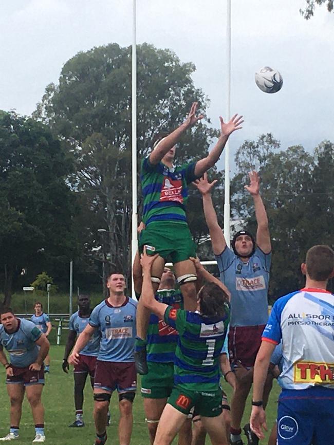 A line-out in the colts one clash.